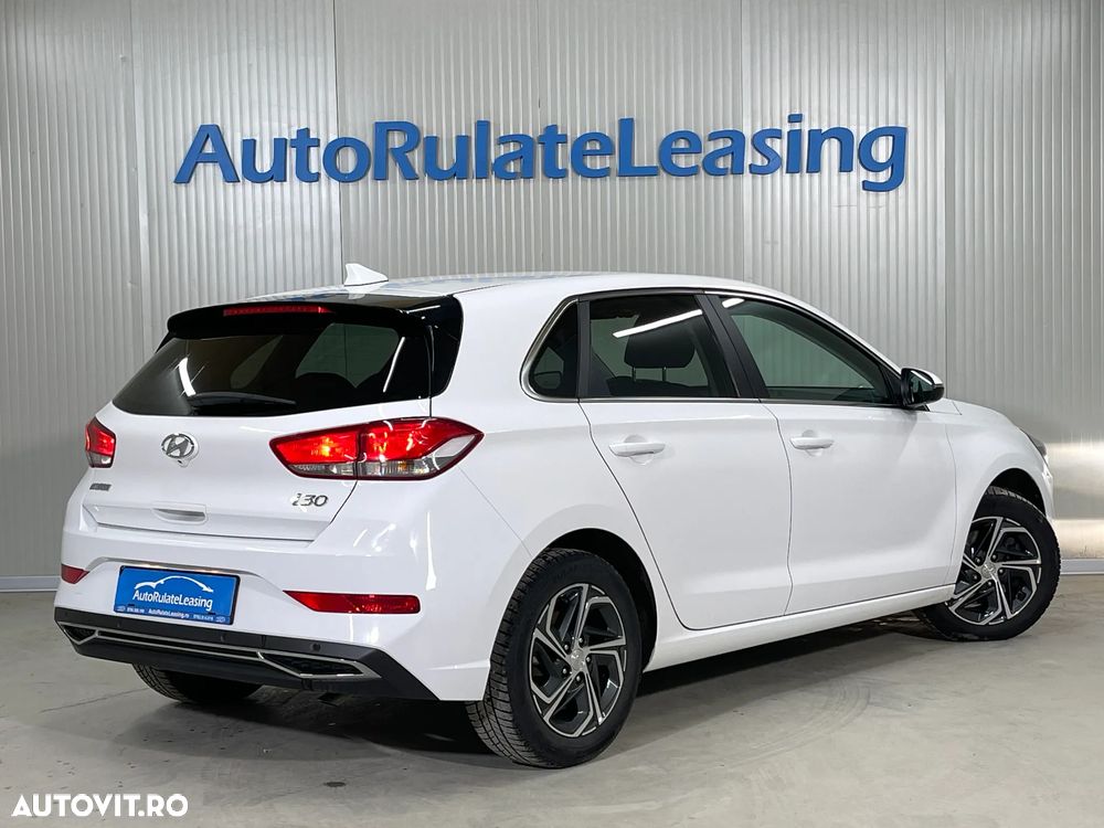 Hyundai i30 1.5 110CP M/T Highway - 3
