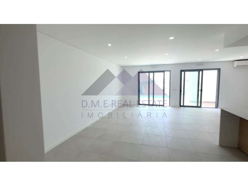 Moradia nova de Luxo T4 com Piscina em Castro Marim - Grande imagem: 4/44