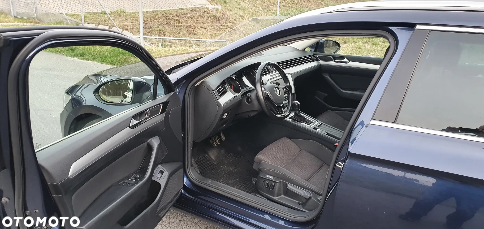 Volkswagen Passat 2.0 TDI BMT Comfortline DSG - 11