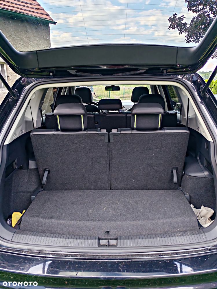 Volkswagen Tiguan - 9