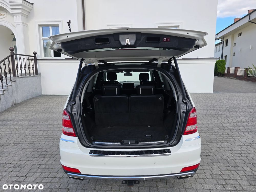 Mercedes-Benz GL 350 BlueTEC 4Matic 7G-TRONIC Grand Edition - 19
