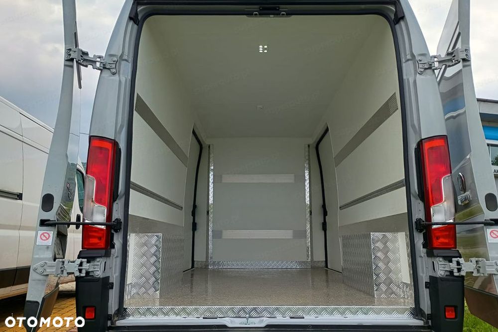 Fiat Ducato Maxi L3H2 Izoterma 2.2 140KM - 10