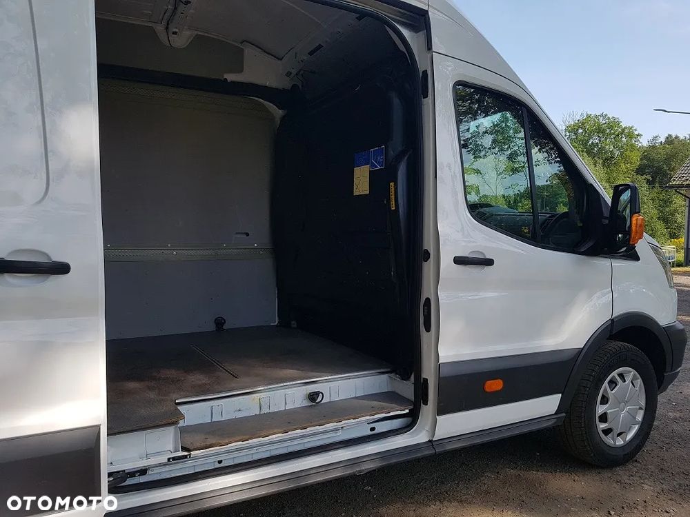 Ford Transit - 10