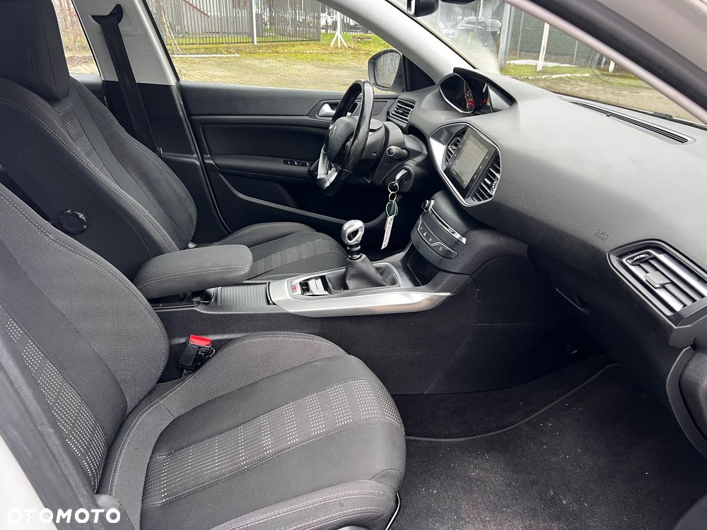 Peugeot 308 BlueHDi 130 Stop & Start Allure - 8