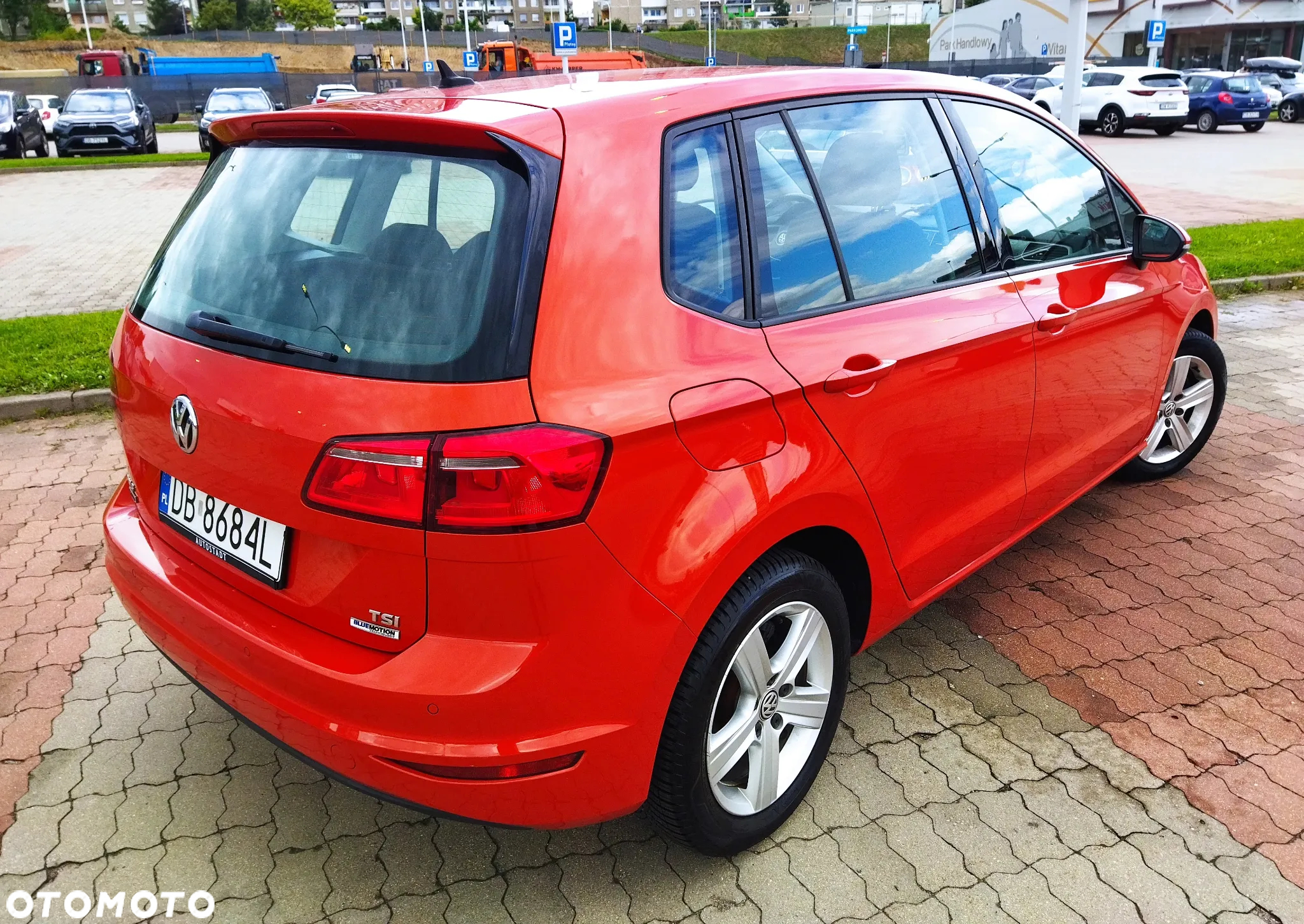 Volkswagen Golf Sportsvan 1.2 TSI (BlueMotion Technology) DSG Comfortline - 4