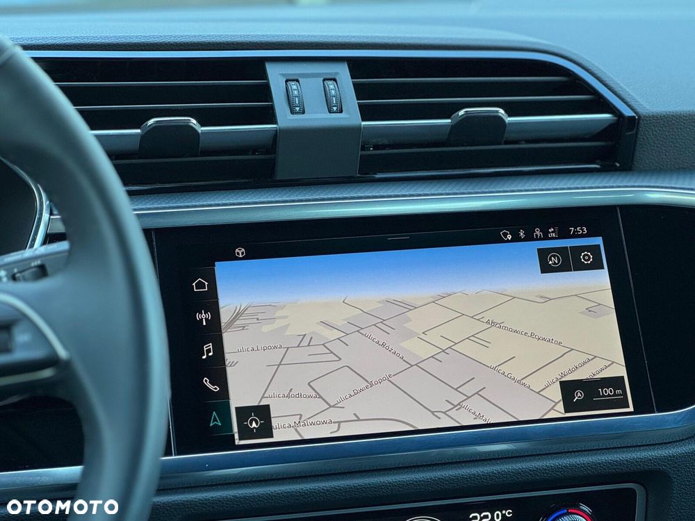 Audi Q3 - 23