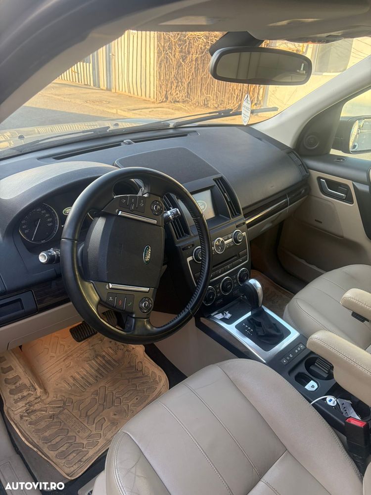 Land Rover Freelander 2.2 SD4 Dynamic - 12