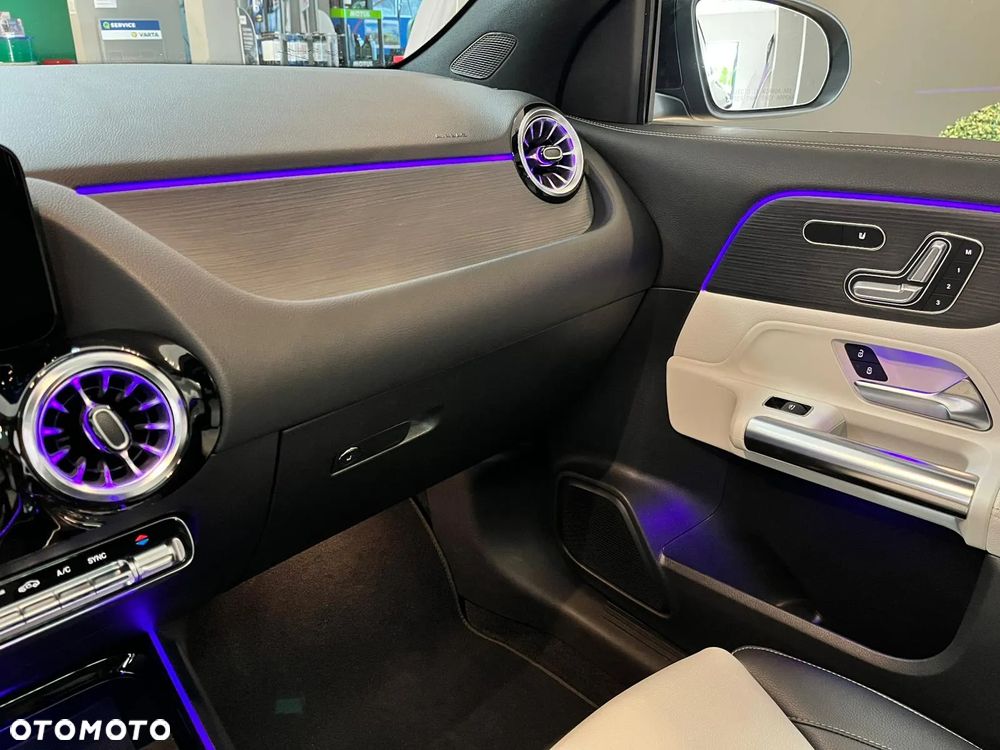 Mercedes-Benz GLA AMG 35 4Matic AMG Speedshift DCT 8G - 21