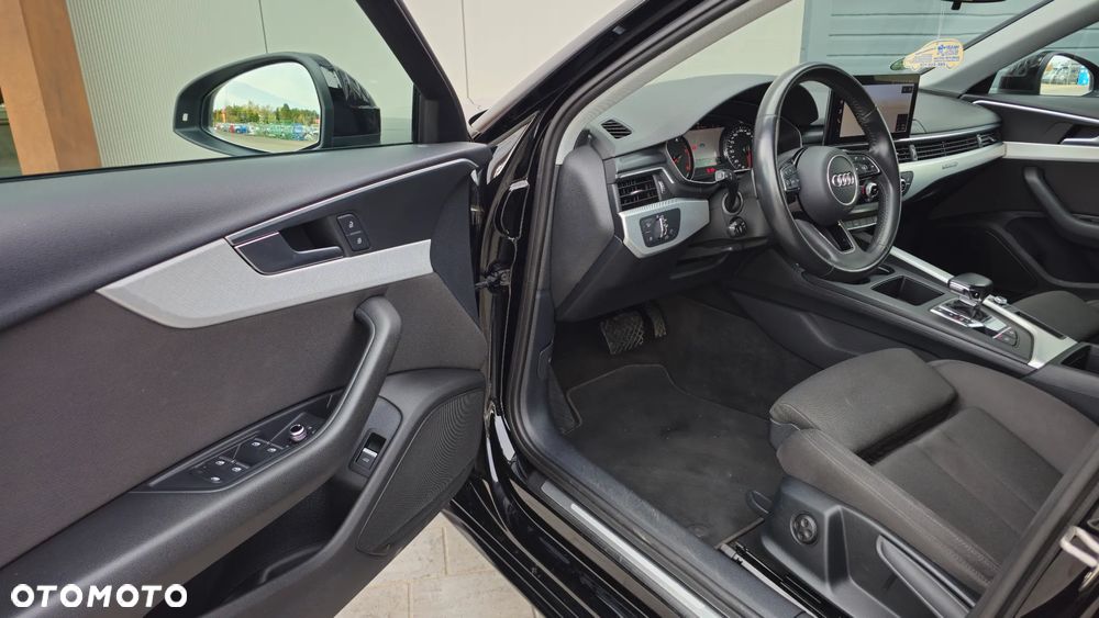 Audi A4 Avant 40 TDI Quattro S tronic - 13