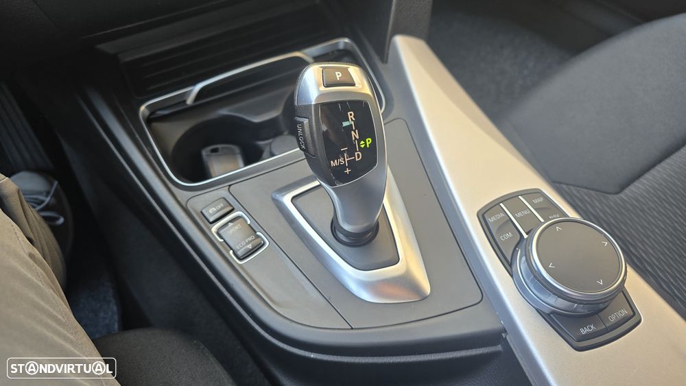 BMW 318 d Advantage Auto - 29