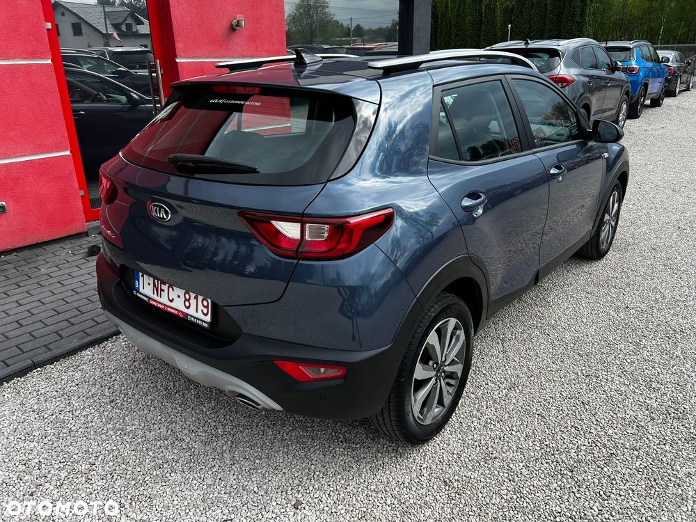 Kia Stonic 1.0 T-GDI 100 OPF Dream-Team Edition - 2