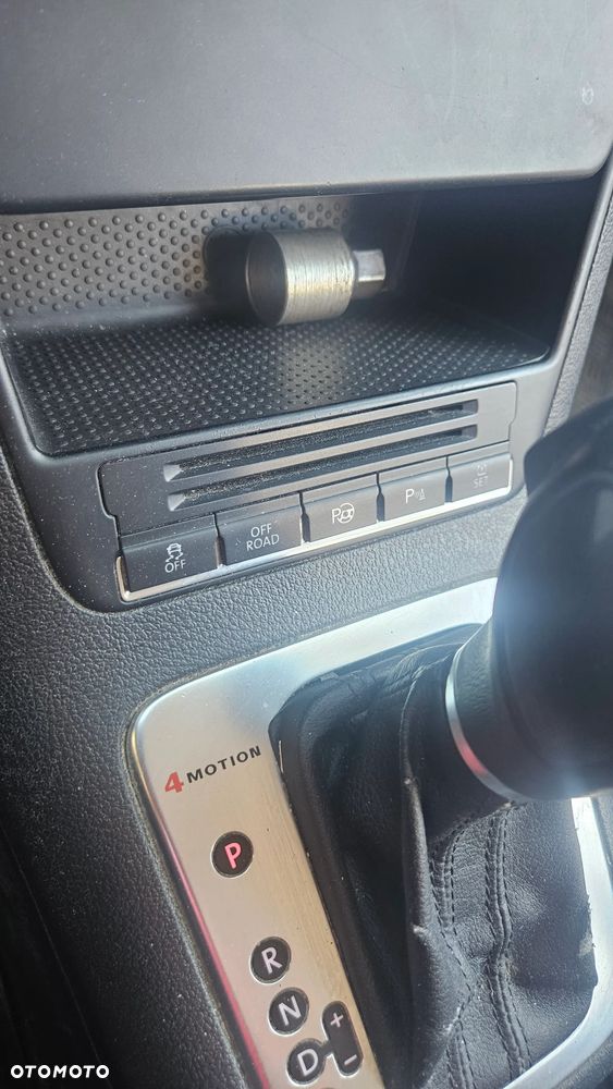 Volkswagen Tiguan 2.0 TDI DPF 4Motion DSG Sport & Style - 14