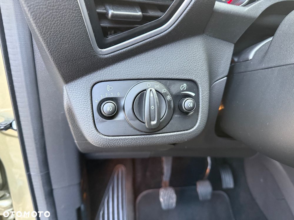 Ford Kuga 1.5 EcoBoost FWD Titanium ASS MMT6 - 26