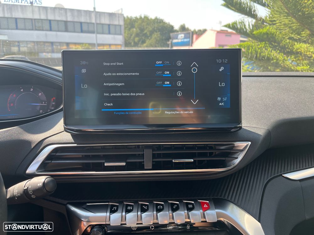Peugeot 3008 1.5 BlueHDi Allure Pack - 42