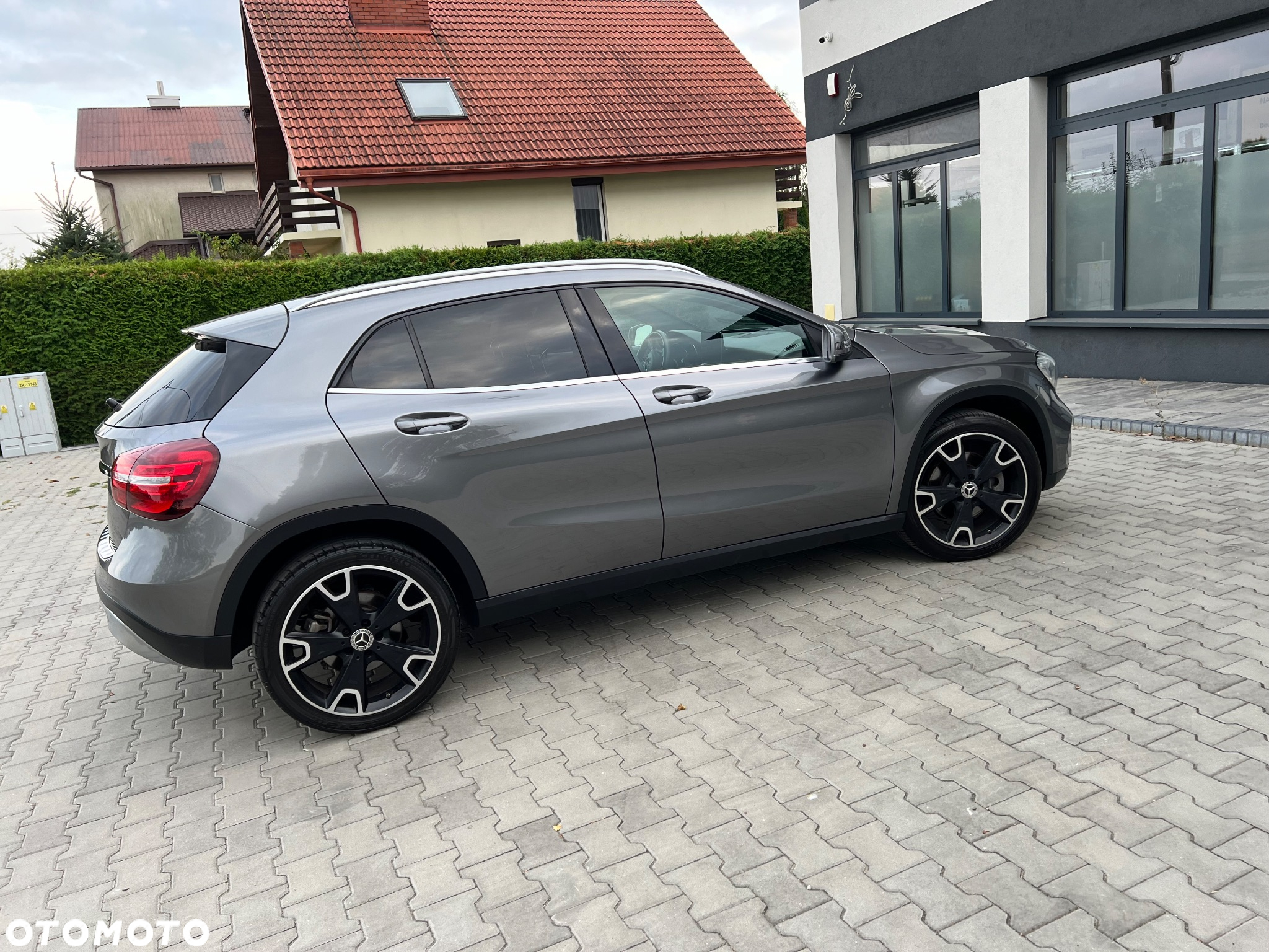 Mercedes-Benz GLA 250 7G-DCT AMG Line - 31