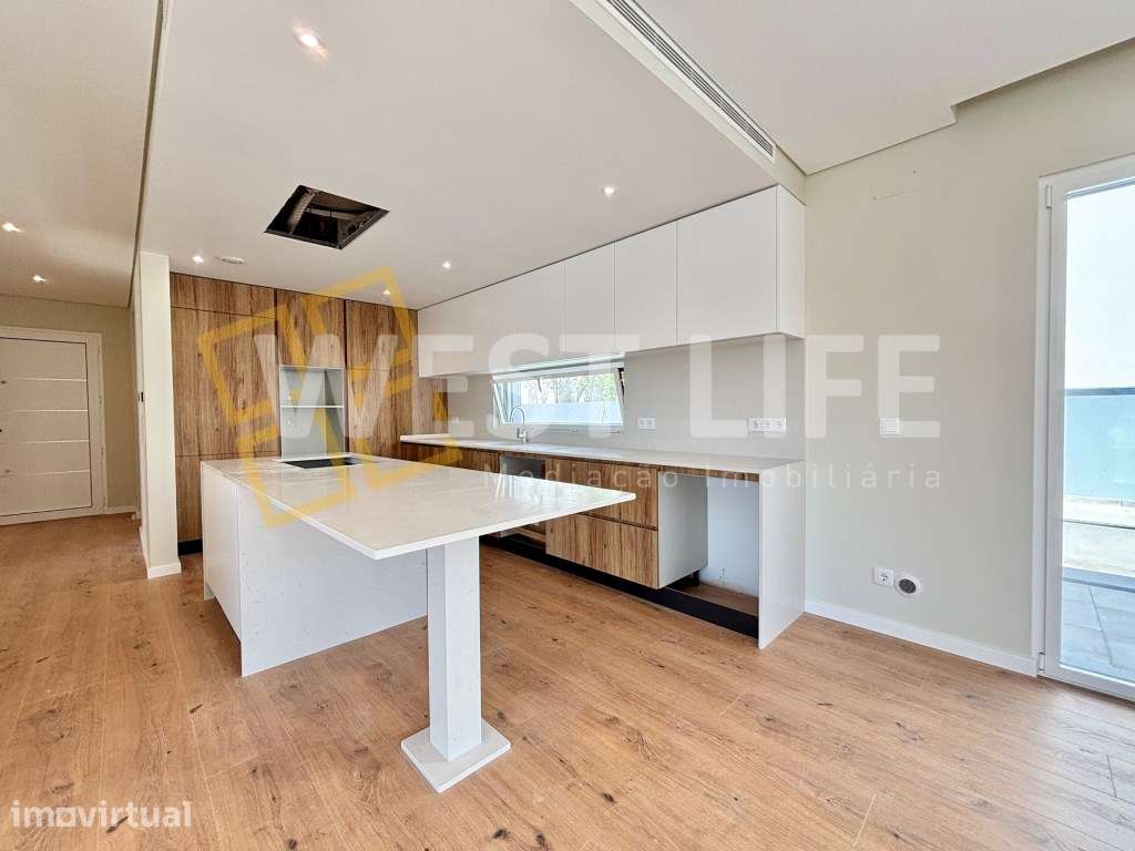 Moradia T4+1 Nova com Piscina e Jardim em Mafra - Grande imagem: 4/34