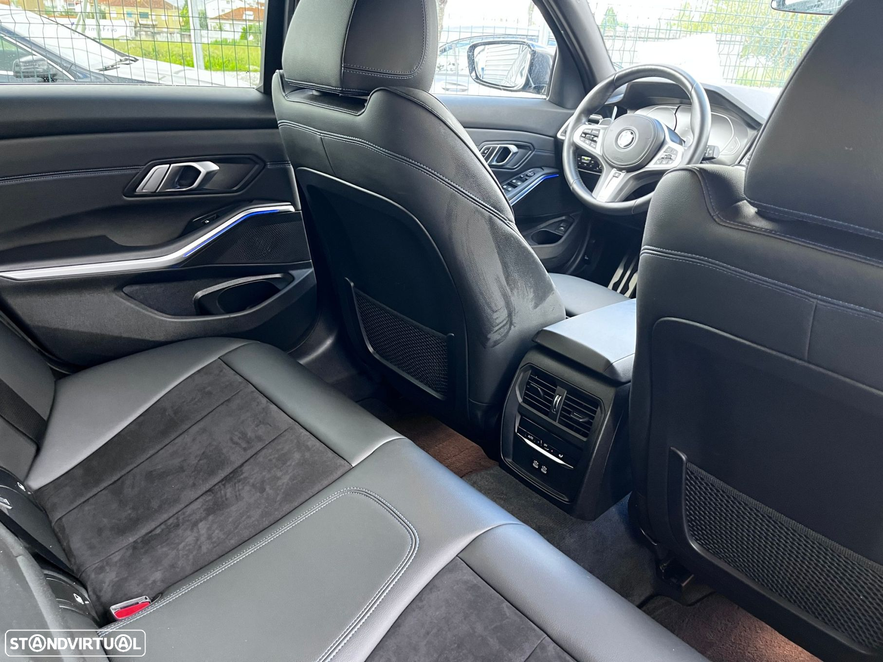 BMW 320 d Touring Pack M Auto - 31