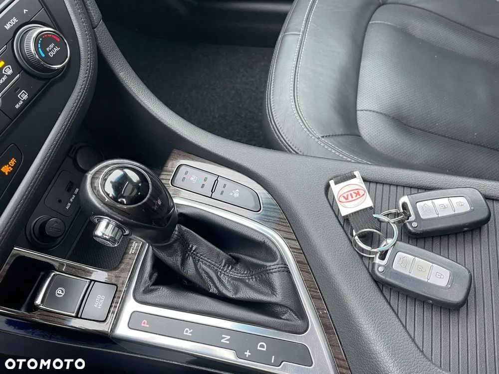 Kia Optima 1.7 CRDI Automatik Edition 7 - 17