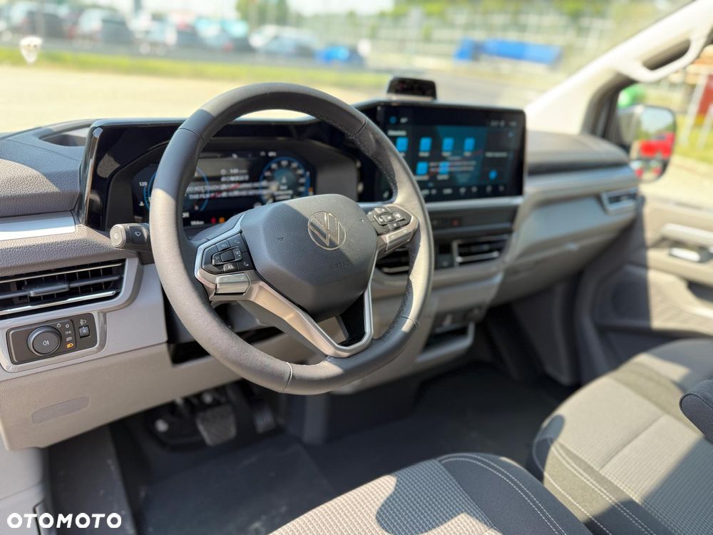 Volkswagen Transporter T7 - 12