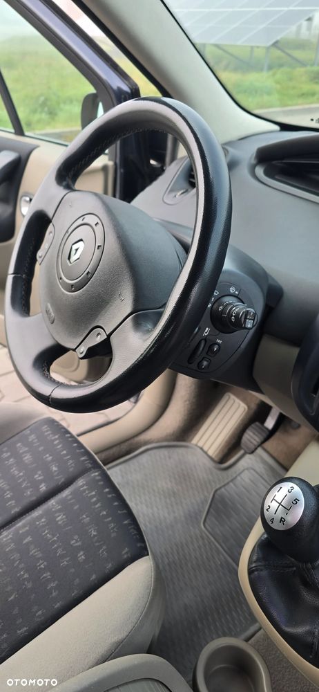 Renault Scenic - 9