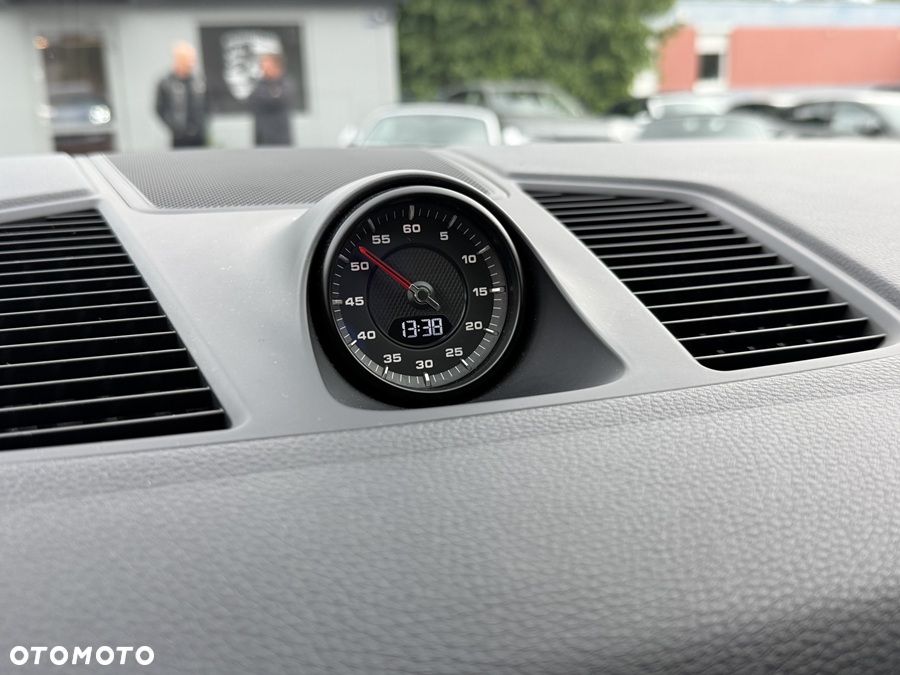 Porsche Cayenne Tiptronic S - 25