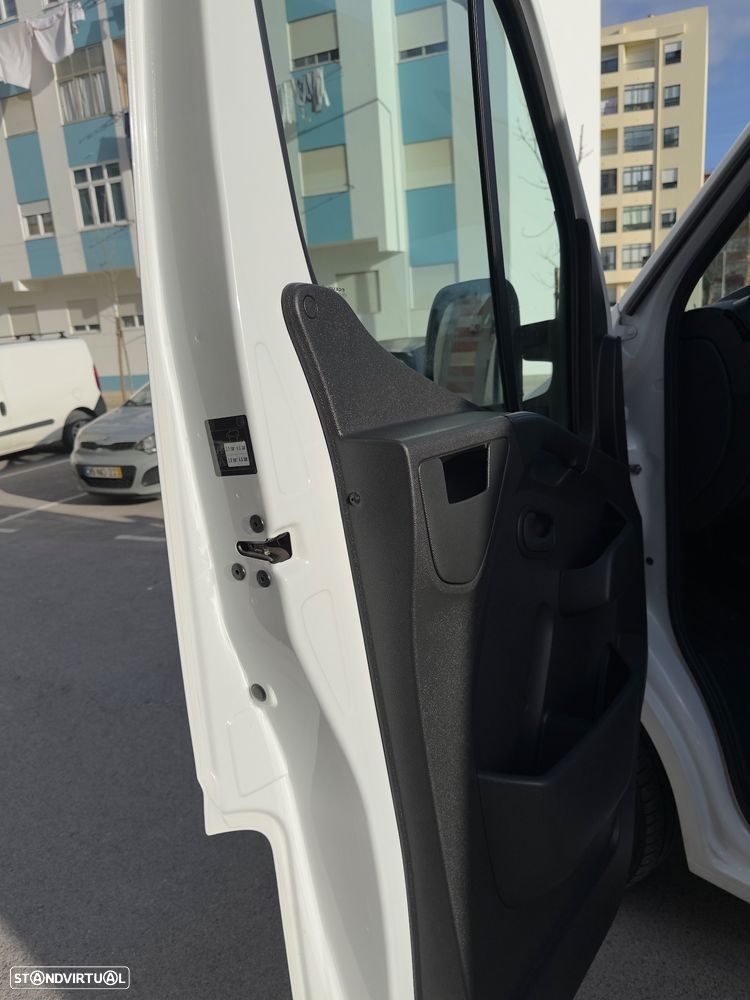 Renault Master - 13