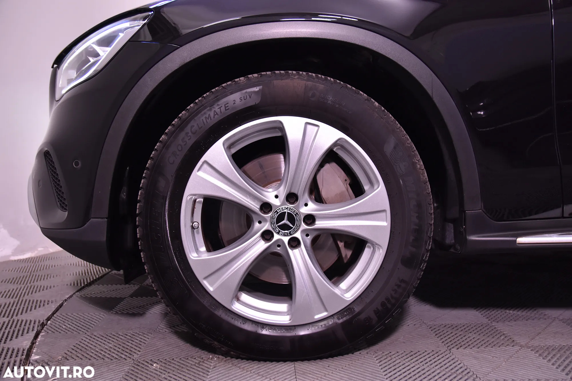 Mercedes-Benz GLC 300 d 4MATIC - 13