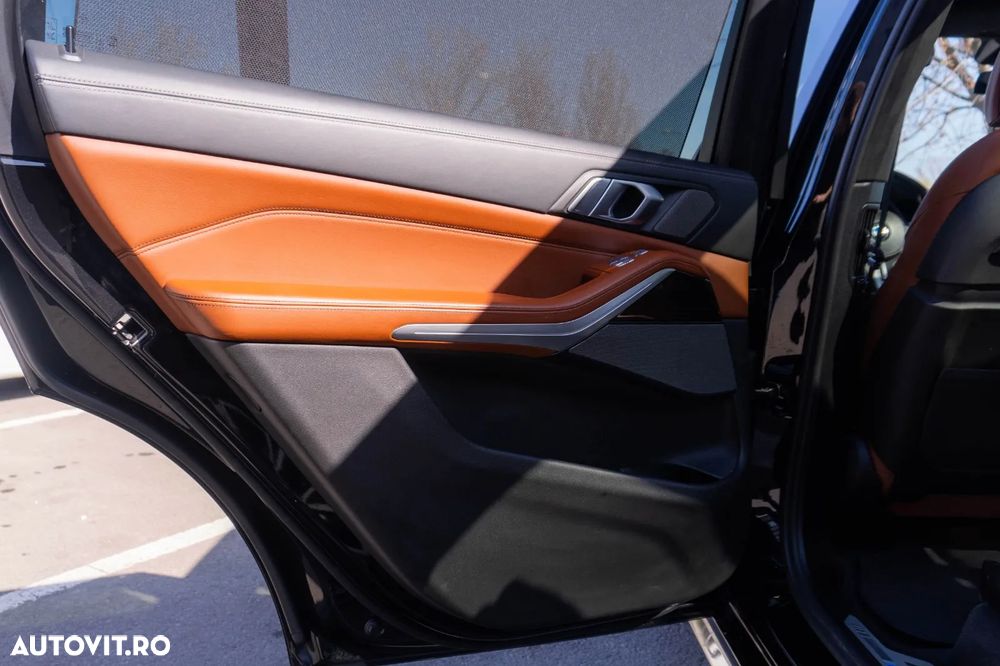 BMW X7 xDrive40d MHEV - 37