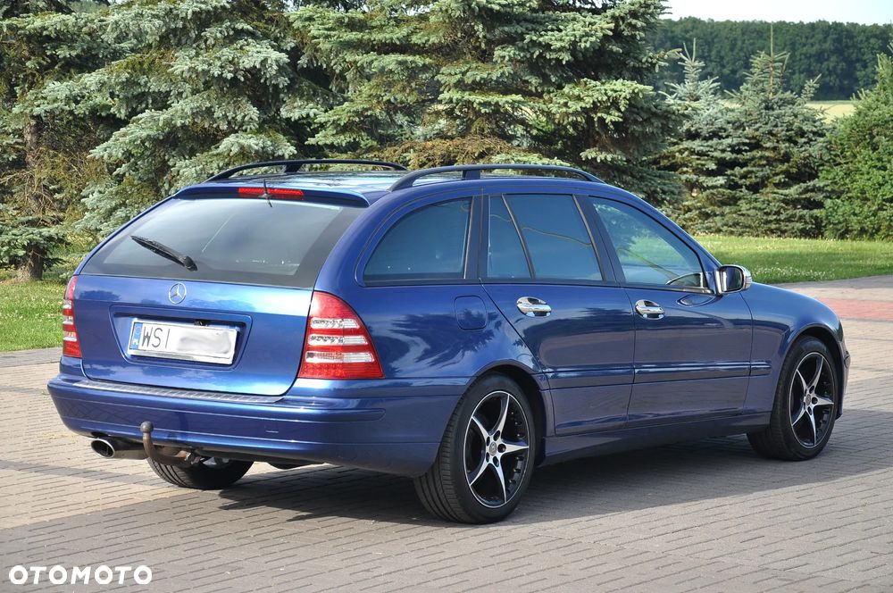 Mercedes-Benz Klasa C 280 7G-TRONIC Classic Sport Edition - 15