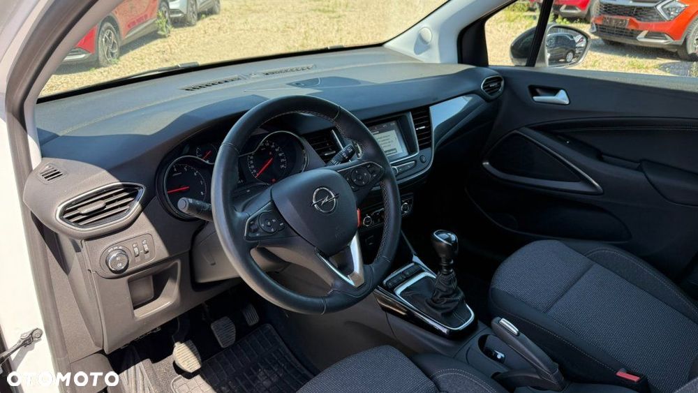Opel Crossland - 18