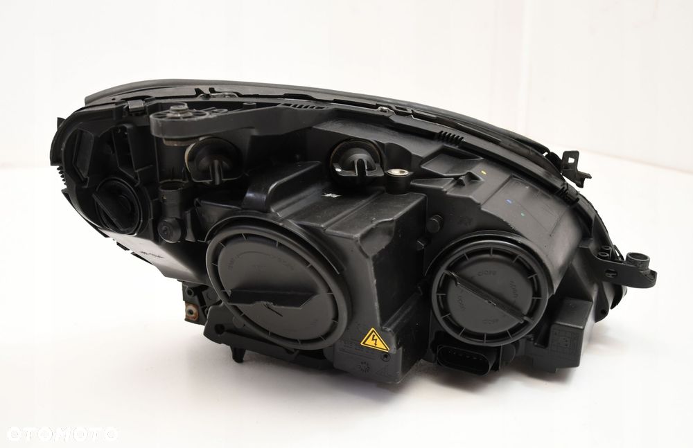 MERCEDES W204 C63 AMG LAMPA BI XENON LEWY PRZÓD - 7