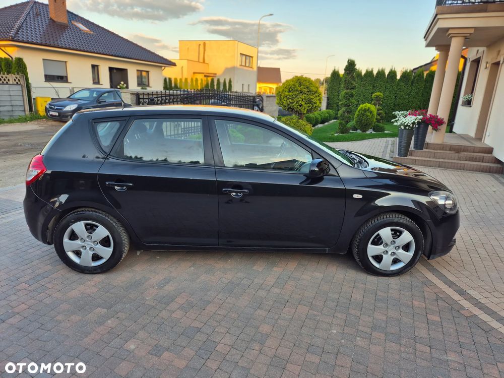 Kia Ceed 1.4 CVVT Edition 7 - 19