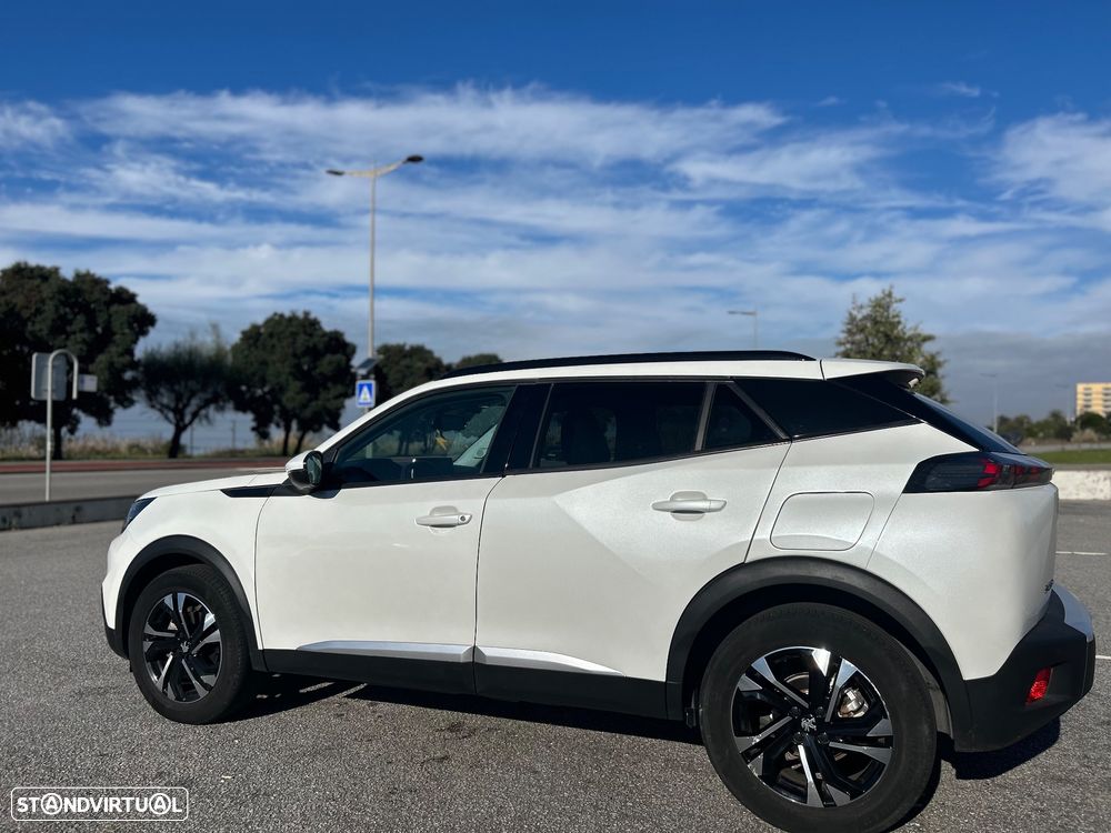 Peugeot 2008 PureTech 130 Allure - 2