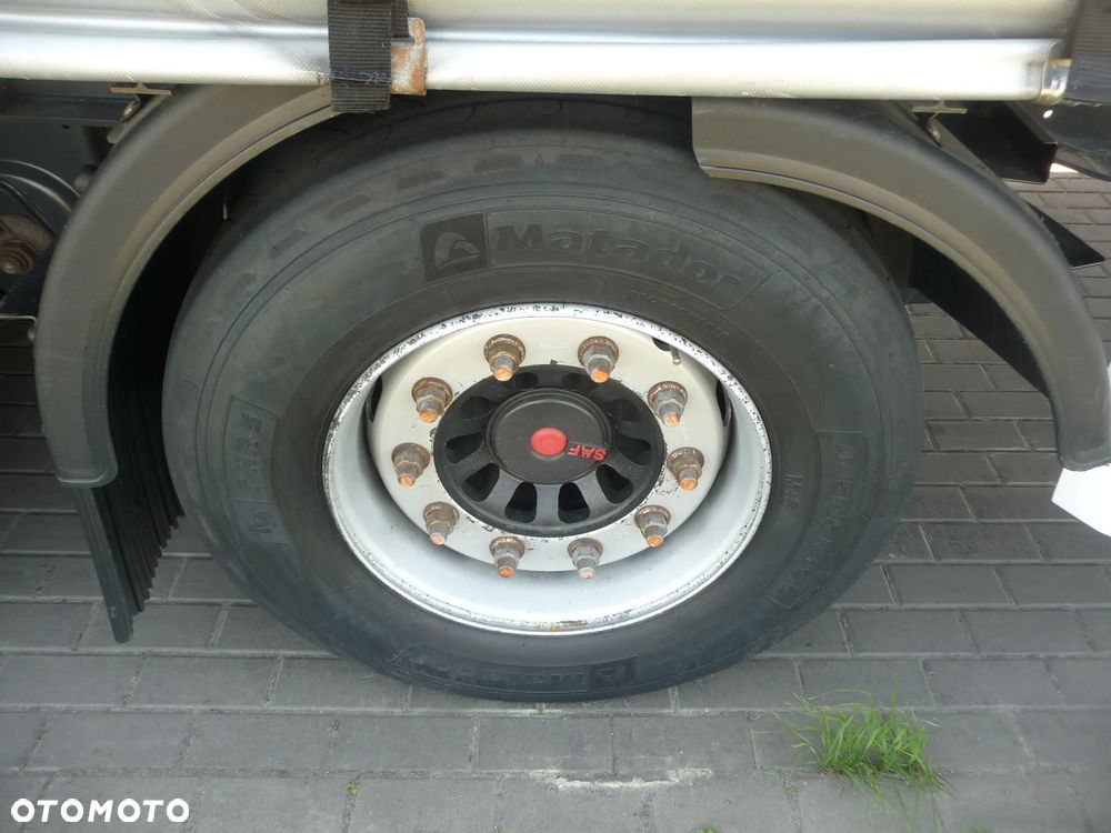 Wielton Mega low deck NS - 6