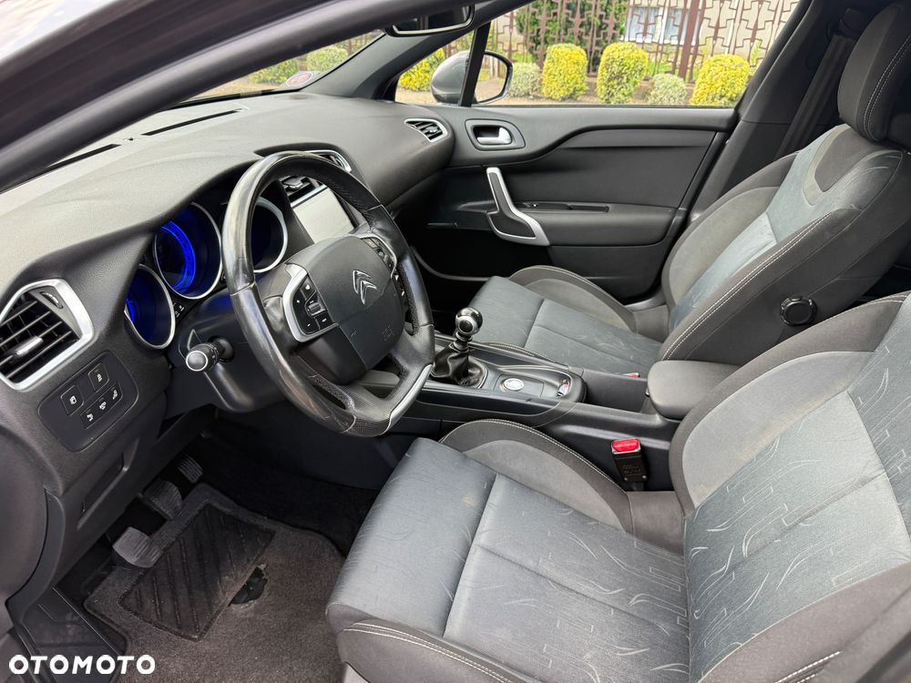 DS Automobiles DS 4 - 13
