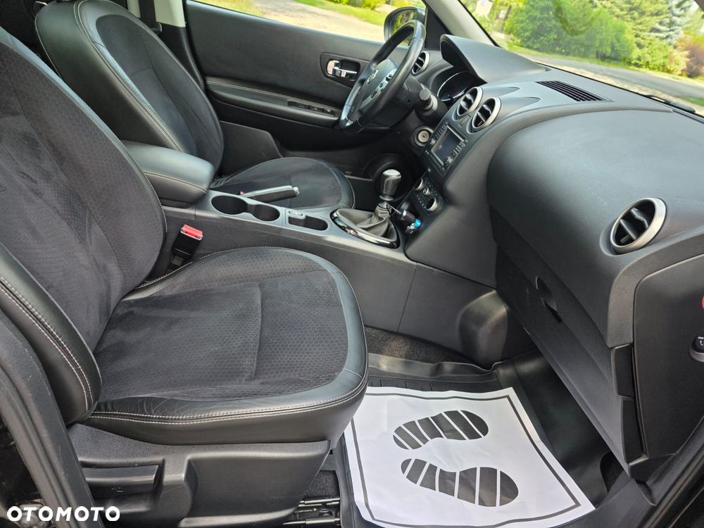 Nissan Qashqai 1.6 DCi Tekna - 22