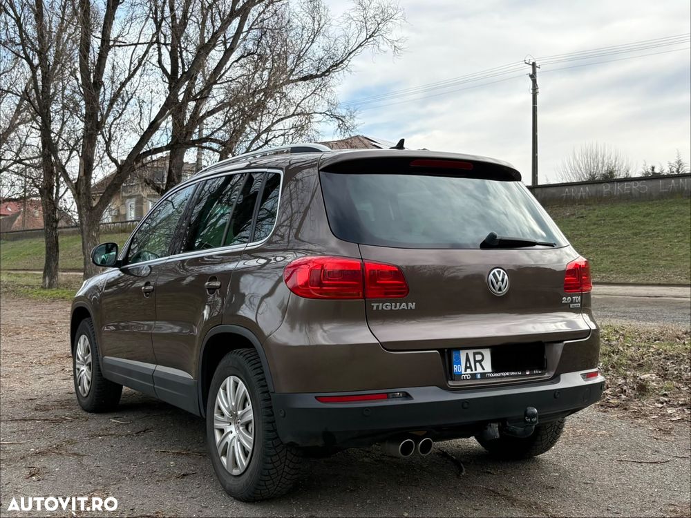 Volkswagen Tiguan 2.0 TDI 4Motion DSG Sport & Style - 4