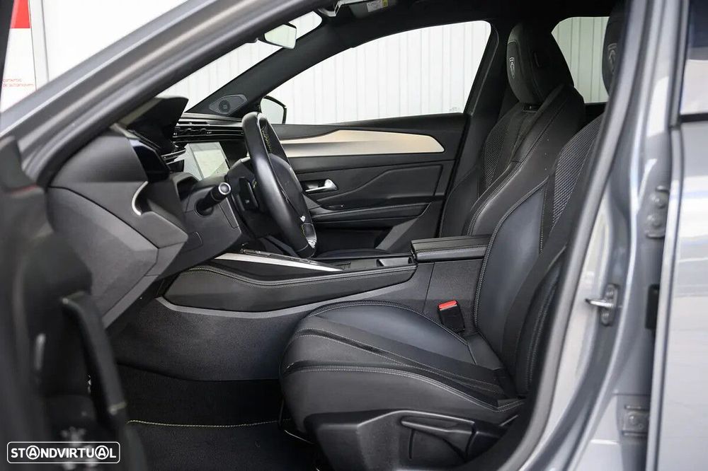 Peugeot 308 1.6 Hybrid GT e-EAT8 - 51