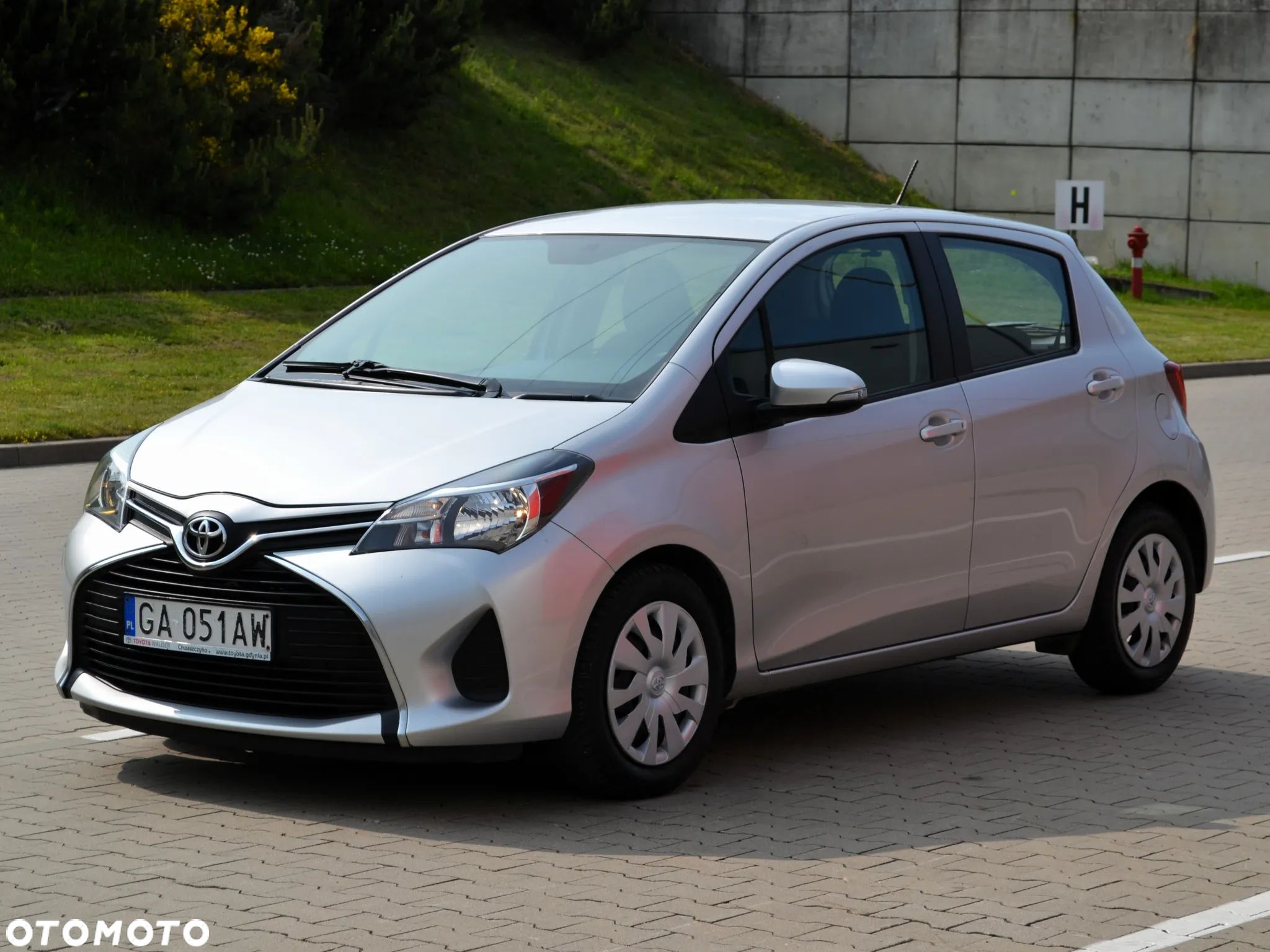 Toyota Yaris 1.0 Life EU6 - 1