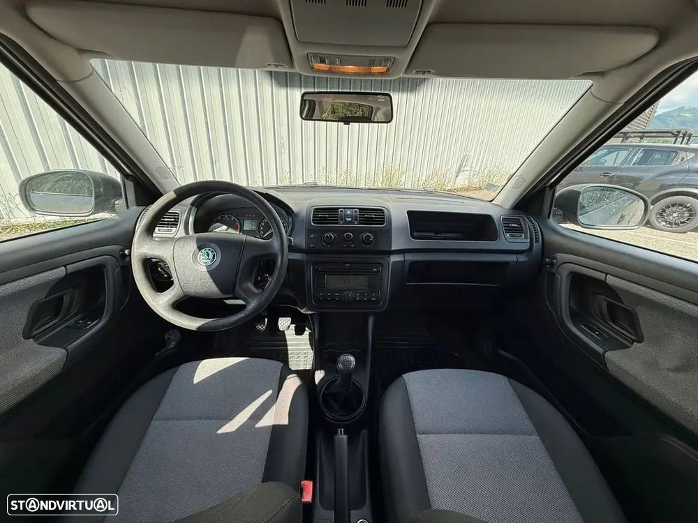 Skoda Fabia Break 1.2 Ambiente - 9