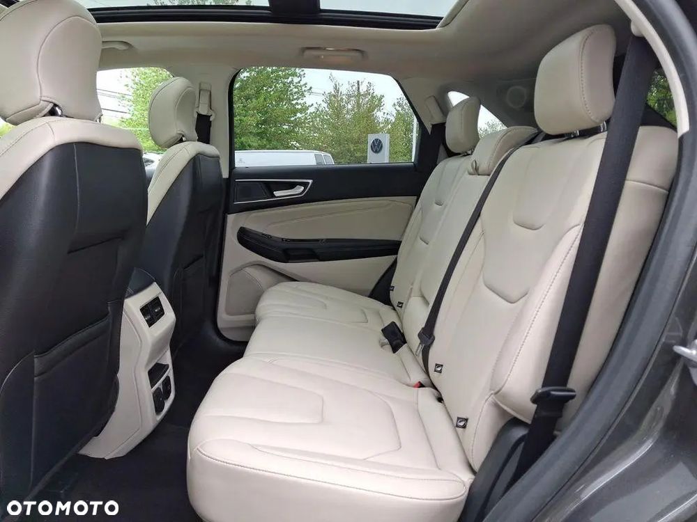 Ford Edge - 13
