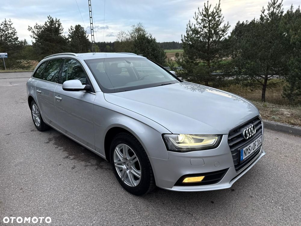 Audi A4 Avant 2.0 TDI DPF Ambiente - 3