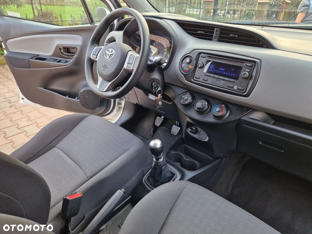 Toyota Yaris 1.5 Active - 18