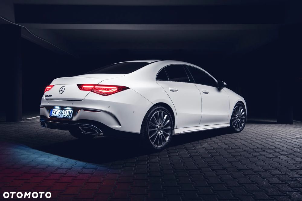 Mercedes-Benz CLA 200 AMG Line 7G-DCT - 20
