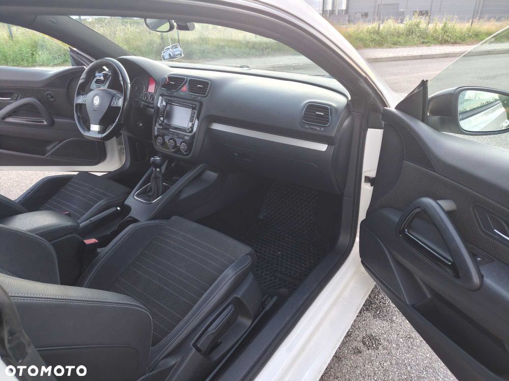 Volkswagen Scirocco - 6