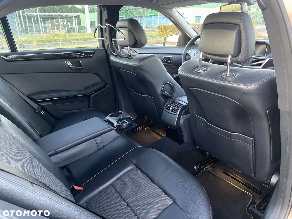 Mercedes-Benz Klasa E 200 CDI BlueEff Avantgarde - 12