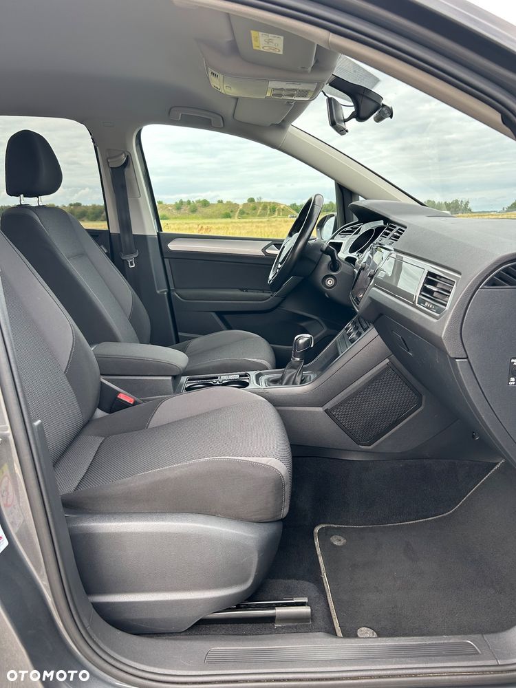 Volkswagen Touran 1.6 TDI SCR (BlueMotion Technology) DSG Comfortline - 26