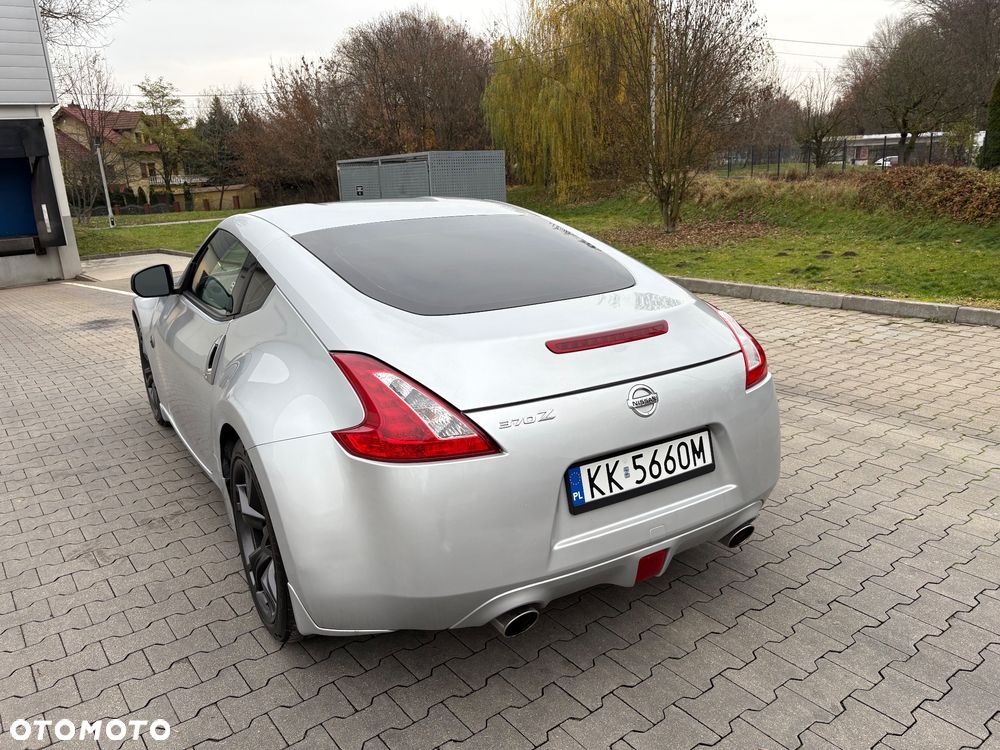 Nissan 370 Z 3.7 V6 Nismo - 4