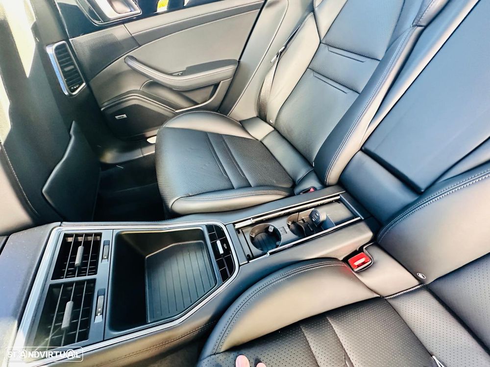 Porsche Panamera S Hybrid - 15