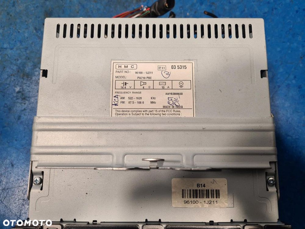 HYUNDAI I20  I PB RADIO 96100-1J211 - 7